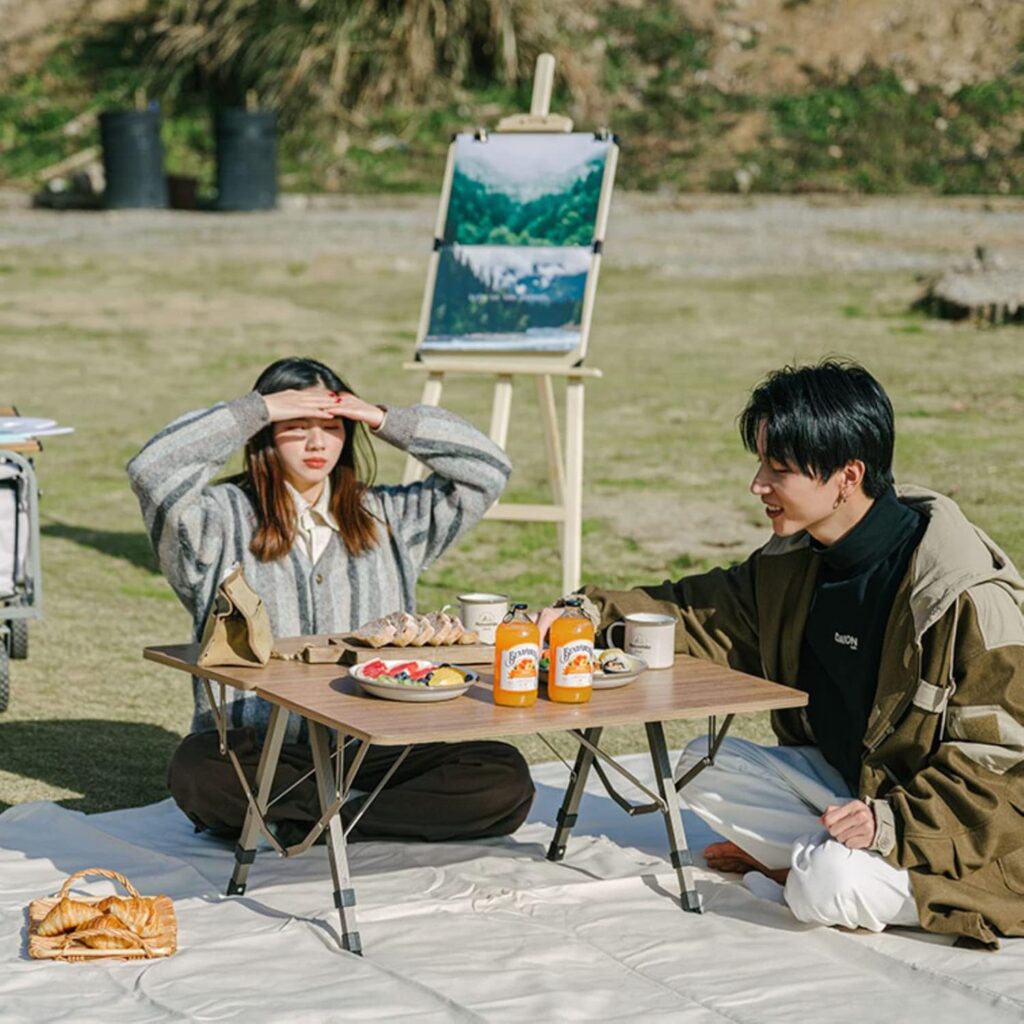 میزهای تاشو و قابل تنظیم برای کاربری چندمنظوره